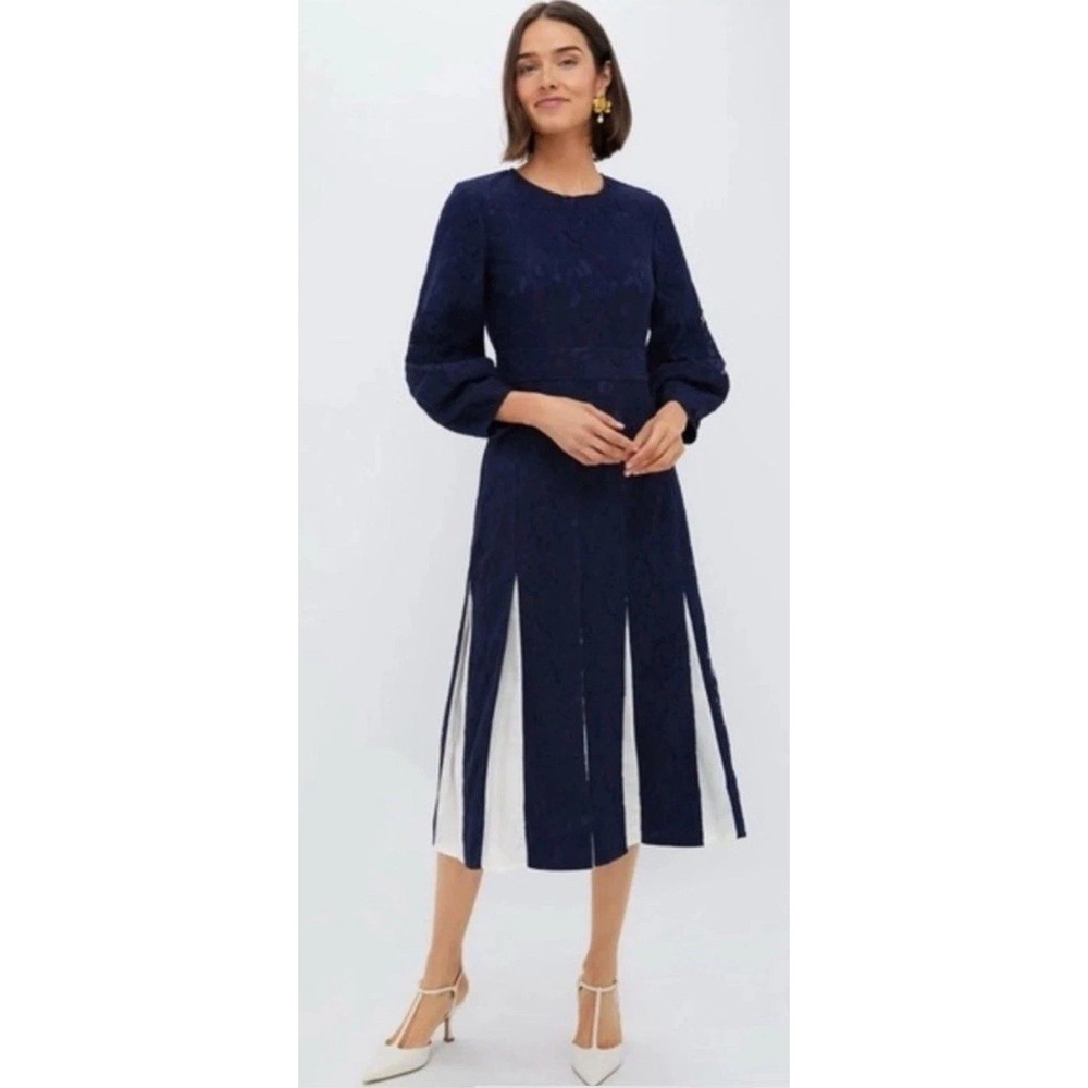 NWT Tuckernuck Cristiana Navy Ballet Lace Midi Dress Long Sleeve Elegant Size L